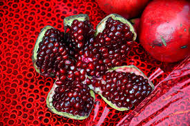 Anar Kandhari (Pomegranates)